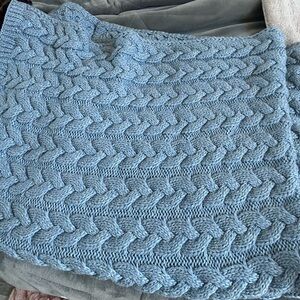 Blue Cable Knit Blanket